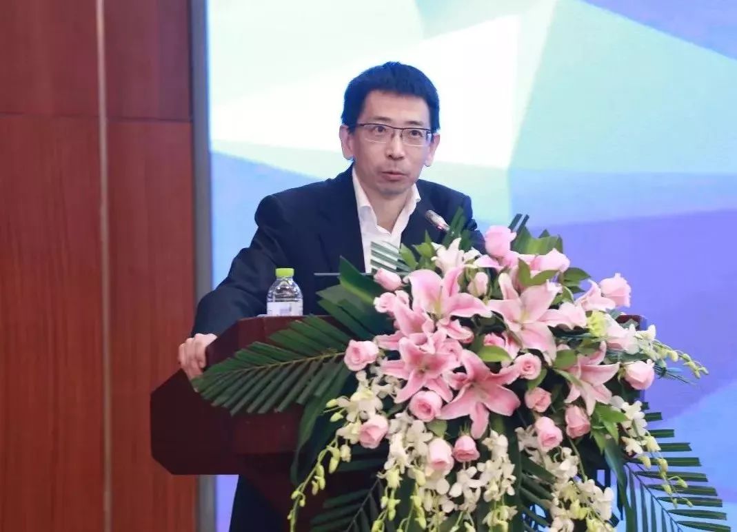 清華大學(xué)不良資產(chǎn)研究中心副主席張偉